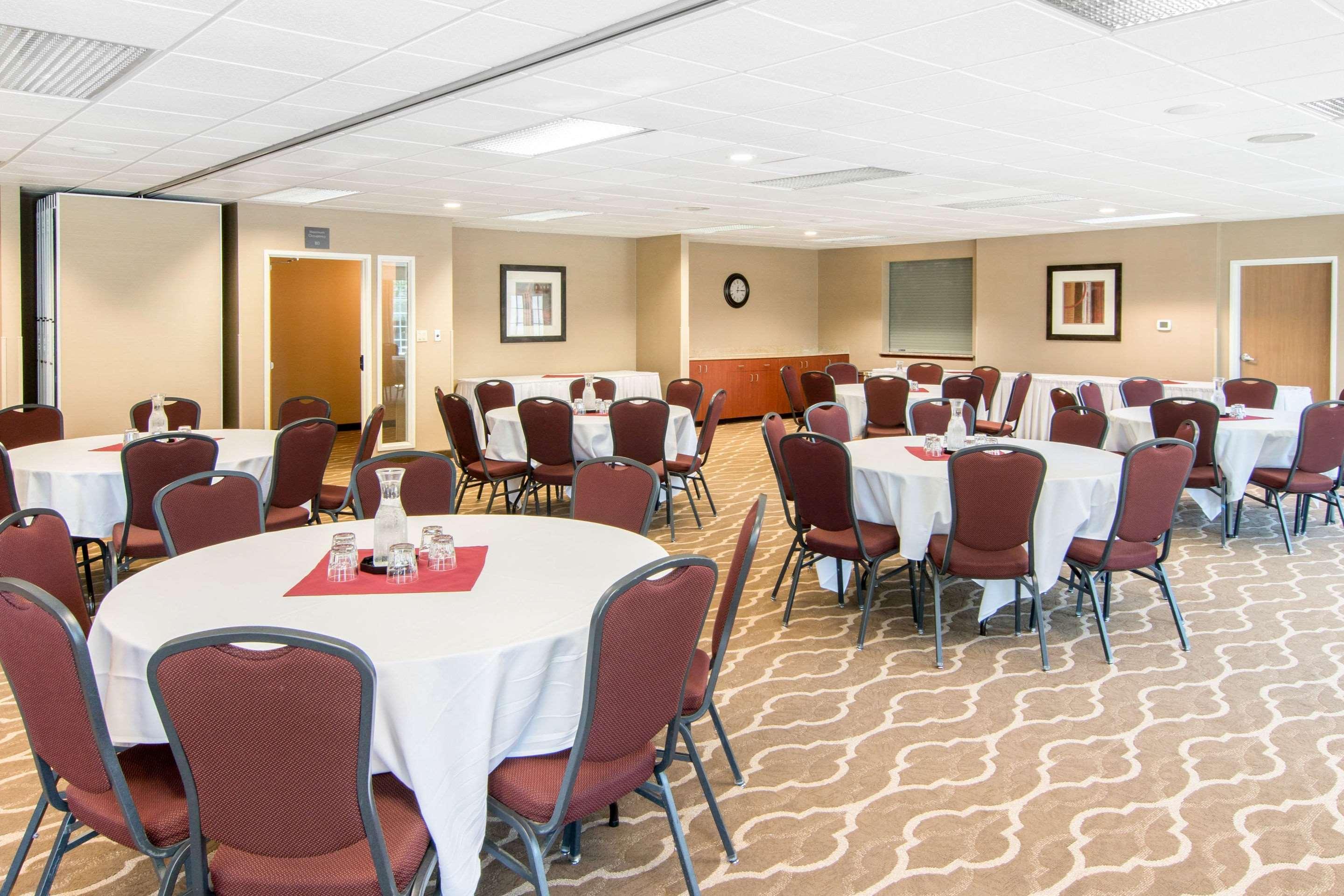 Comfort Linn County Fairground And Expo Hotel Albany